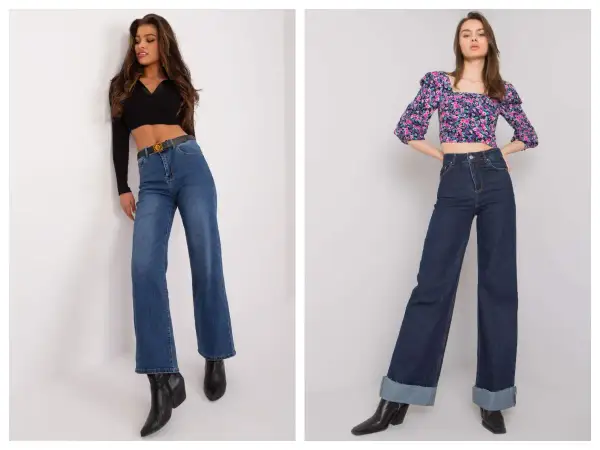 Dwie kobiety prezentują modne szerokie jeansy stylizacje. Jedna w jasnych jeansach i czarnym topie, druga w ciemnych jeansach i kwiecistej bluzce.